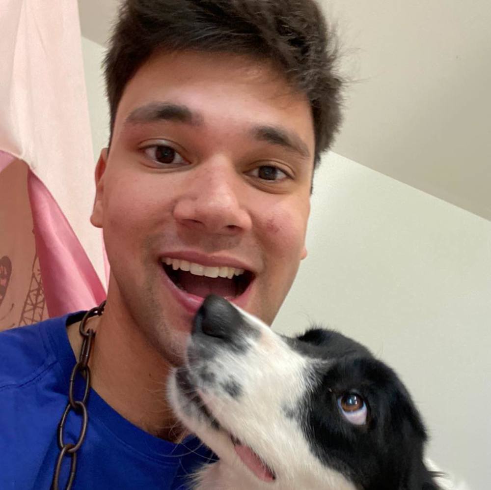 Meet your Posher, Charlie